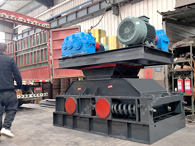 2PGC600X750雙齒輥破碎機發(fā)貨圖片_發(fā)往湖南婁底_破碎煤塊 2PGC600X750雙齒輥破碎機發(fā)貨圖片_發(fā)往湖南婁底_破碎煤塊